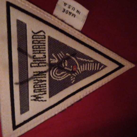 Red Wool Marvin Richards - Picture 2 of 4